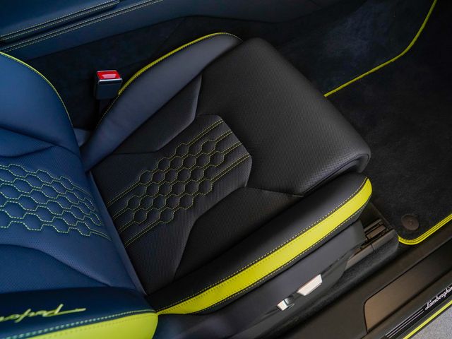 2024 Lamborghini Urus Performante AWD - 22924823 - 89