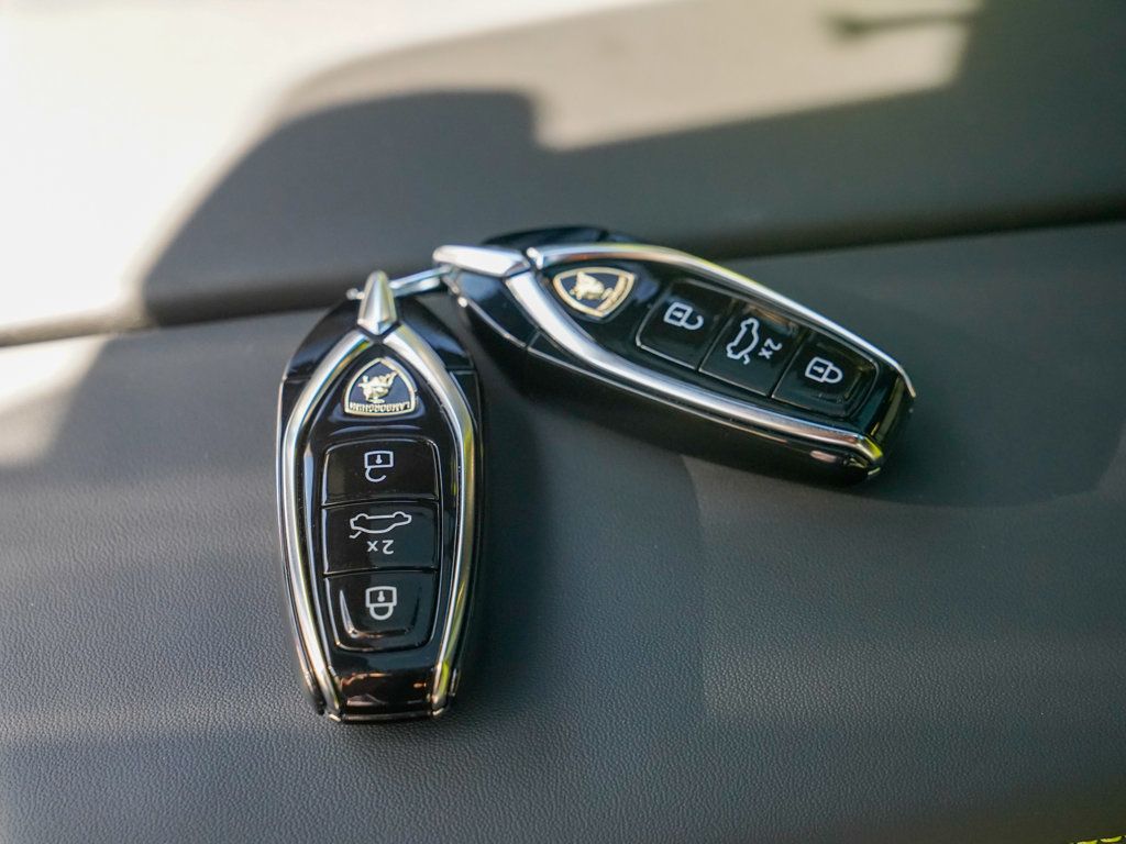 2024 Lamborghini Urus Performante AWD - 22924823 - 98