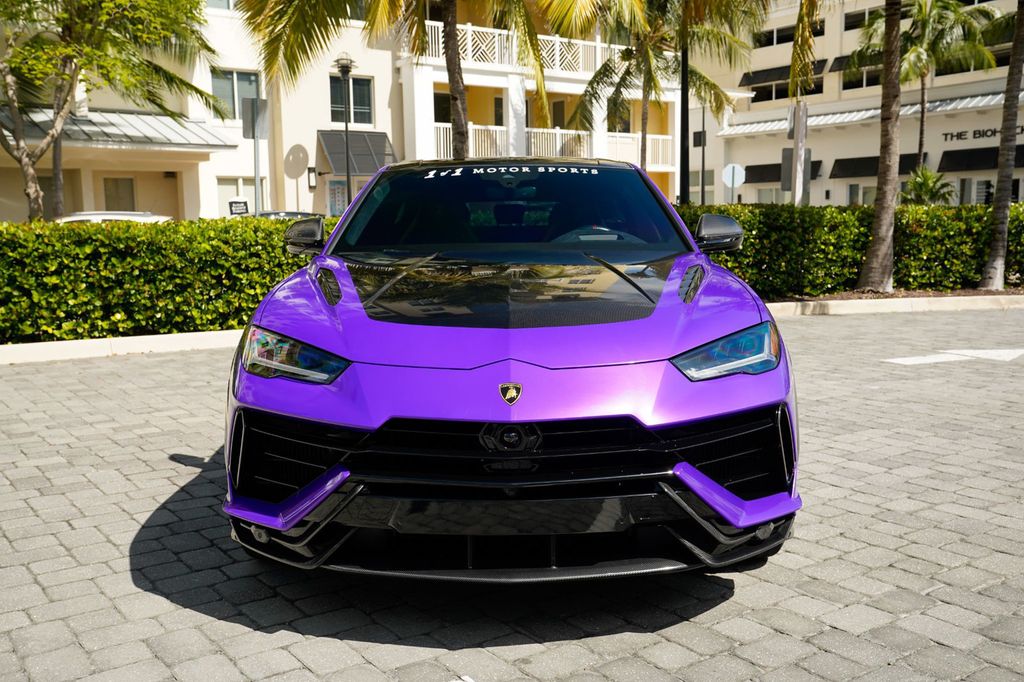2024 Lamborghini Urus Performante photo 4