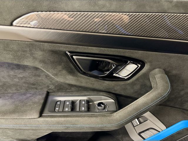 2024 Lamborghini Urus Performante AWD - 22999205 - 19