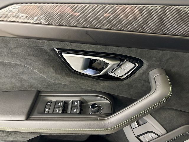 2024 Lamborghini Urus Performante AWD - 23040232 - 20