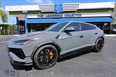 2024 Lamborghini Urus