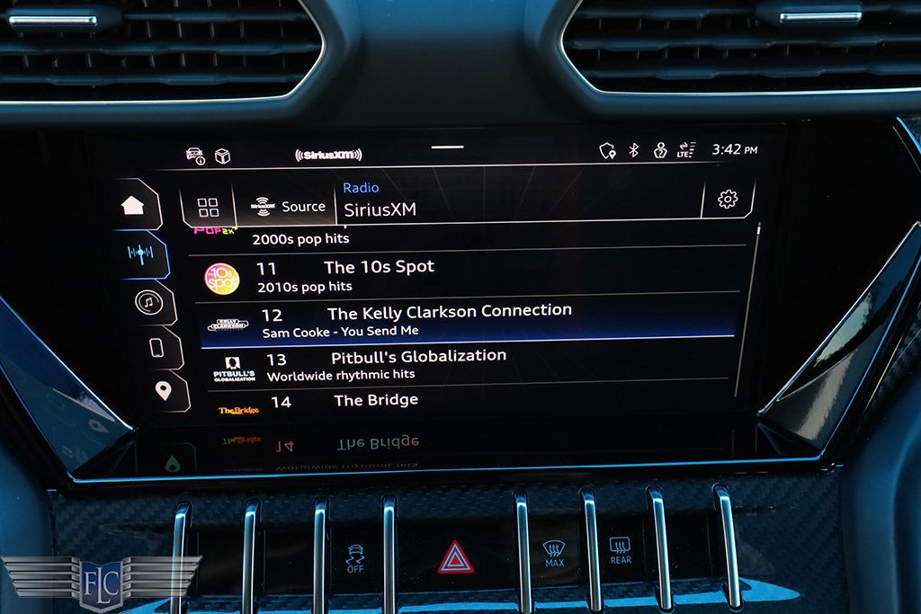 2024 Lamborghini Urus Performante AWD - 23012668 - 30