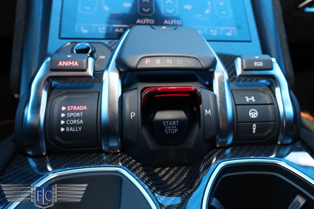 2024 Lamborghini Urus Performante AWD - 23012668 - 36