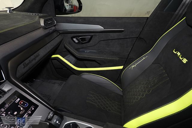 2024 Lamborghini Urus Performante AWD - 22932992 - 30