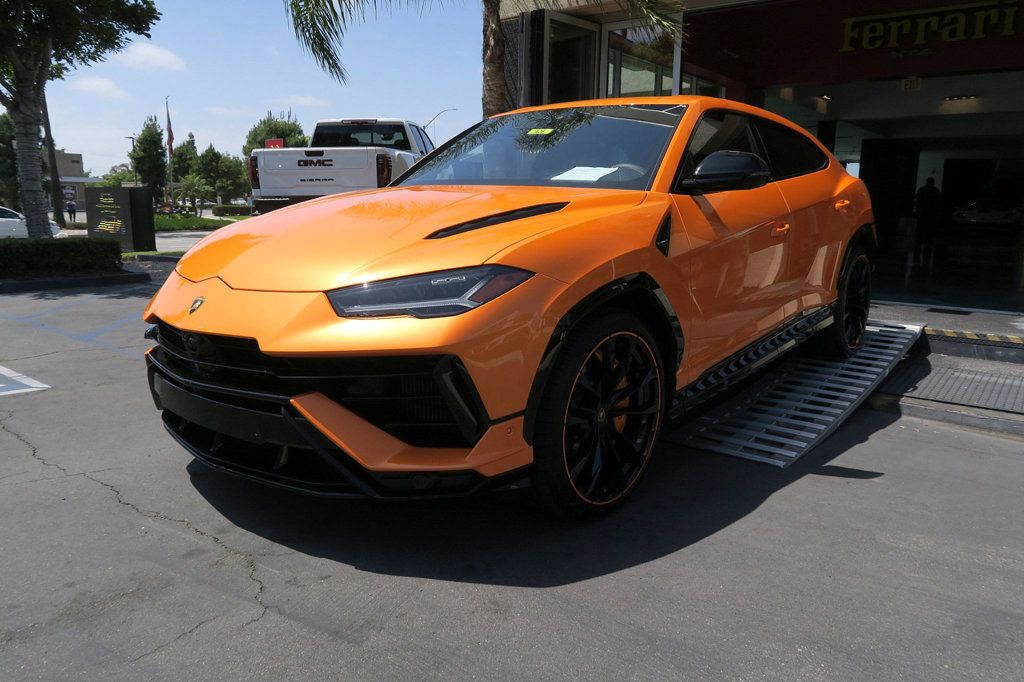 2024 Lamborghini Urus S AWD - 23029473 - 1