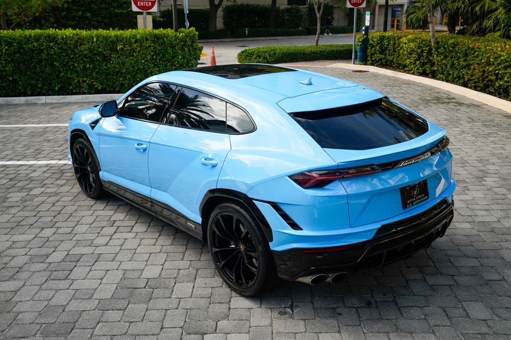 2024 Lamborghini Urus S AWD - 22953843 - 15