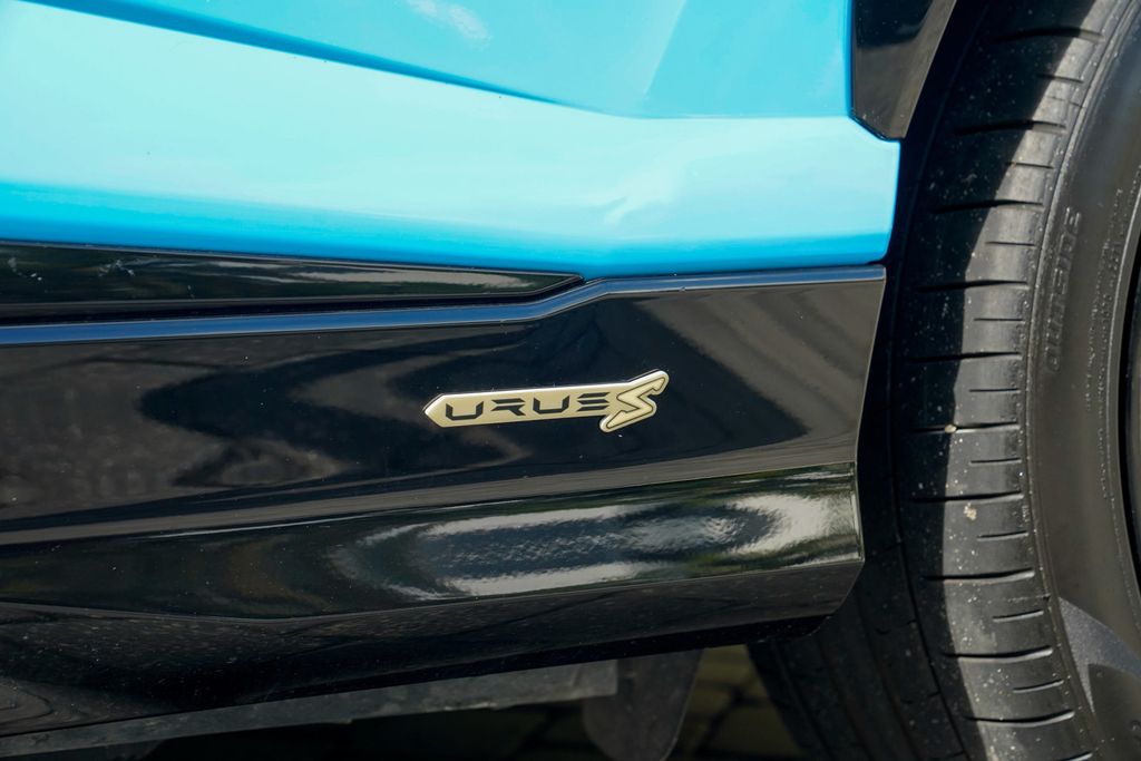 2024 Lamborghini Urus S AWD - 22953843 - 41