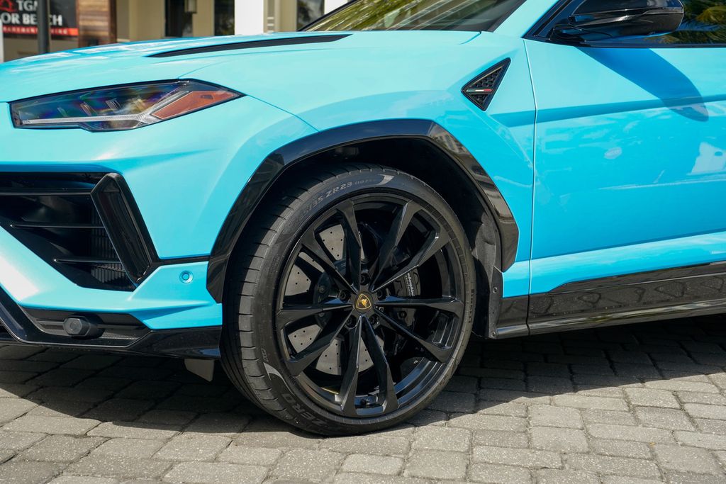 2024 Lamborghini Urus S AWD - 22953843 - 42