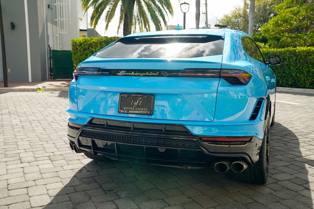 2024 Lamborghini Urus S AWD - 22953843 - 45