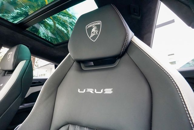 2024 Lamborghini Urus S AWD - 22953843 - 54
