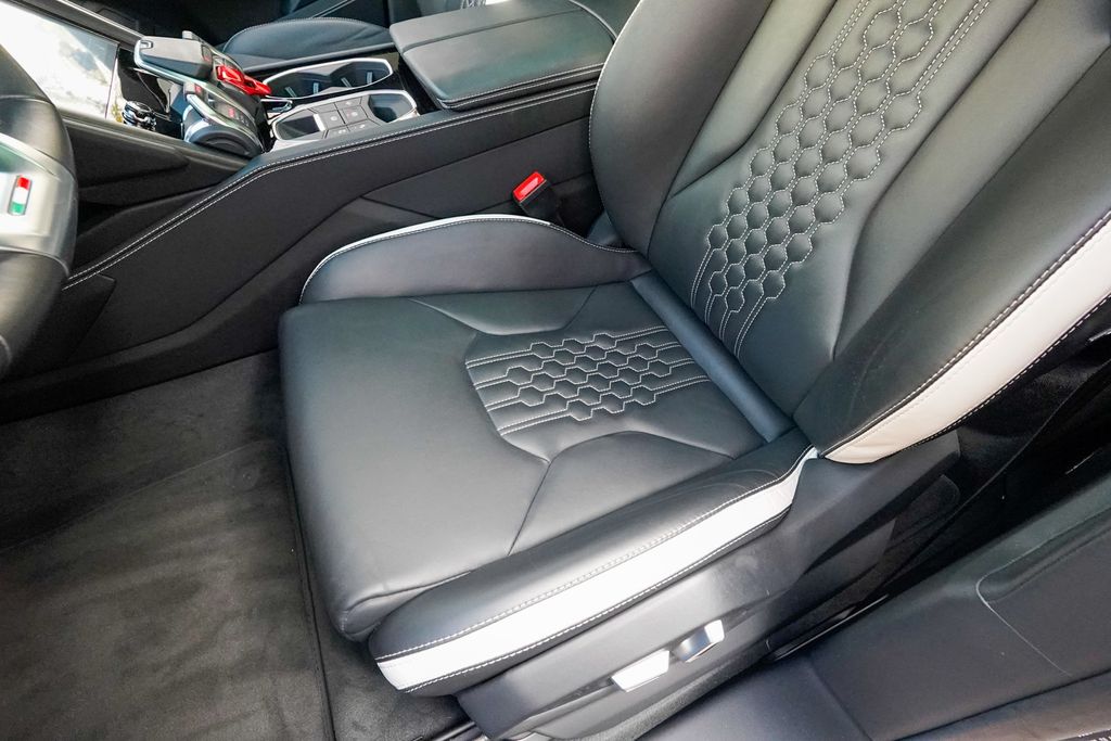 2024 Lamborghini Urus S AWD - 22953843 - 56