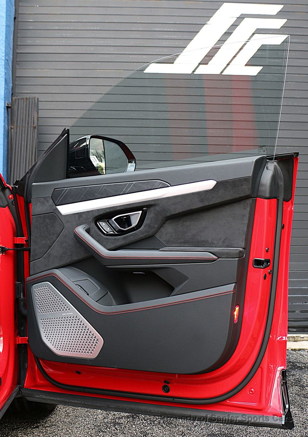 2024 Lamborghini Urus S AWD - 23088799 - 22