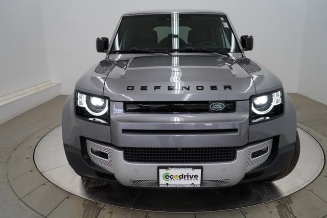 2024 Land Rover Defender 110 P300 - 23077530 - 1