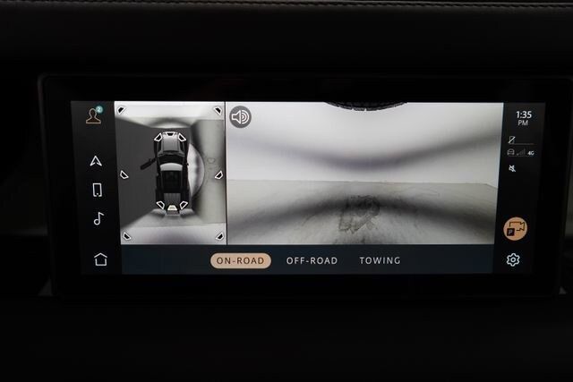 2024 Land Rover Defender 110 P300 - 23077530 - 21