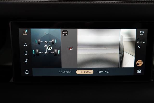2024 Land Rover Defender 110 P300 - 23077530 - 22