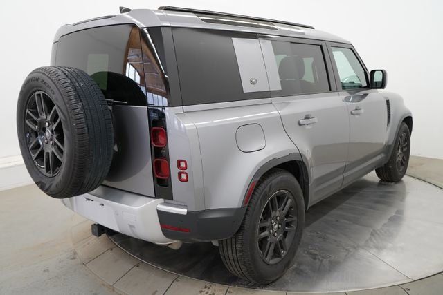 2024 Land Rover Defender 110 P300 - 23077530 - 45