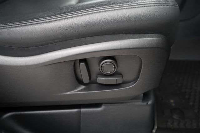 2024 Land Rover Defender 110 P300 - 23077530 - 54