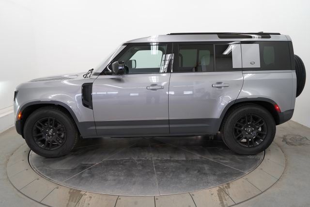 2024 Land Rover Defender 110 P300 - 23077530 - 6