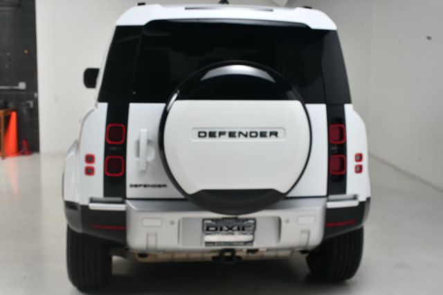 2024 Land Rover Defender 110 P300 S - 22949140 - 16