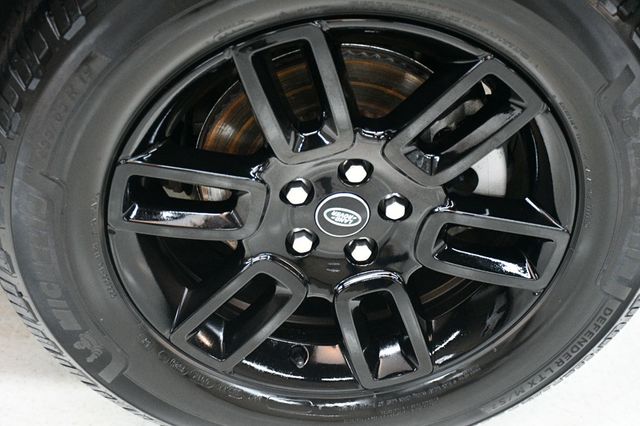 2024 Land Rover Defender 110 P300 S - 22949140 - 17