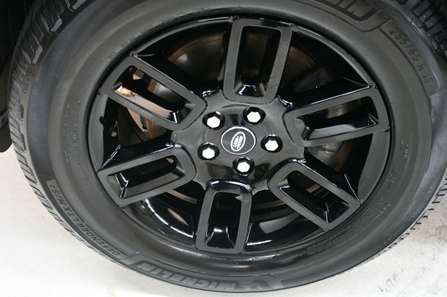 2024 Land Rover Defender 110 P300 S - 22949140 - 18