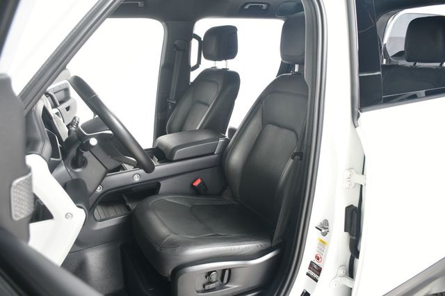 2024 Land Rover Defender 110 P300 S - 22949140 - 29