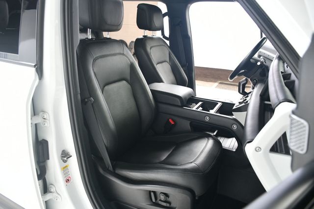 2024 Land Rover Defender 110 P300 S - 22949140 - 30