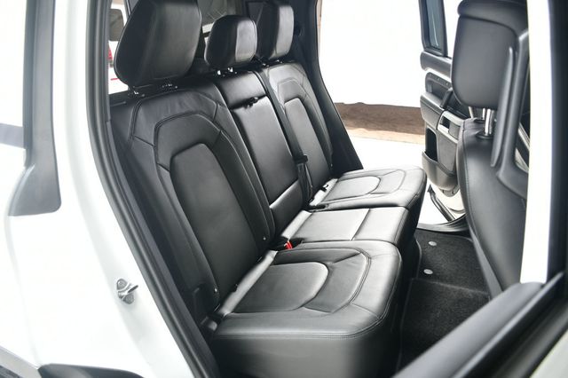 2024 Land Rover Defender 110 P300 S - 22949140 - 38
