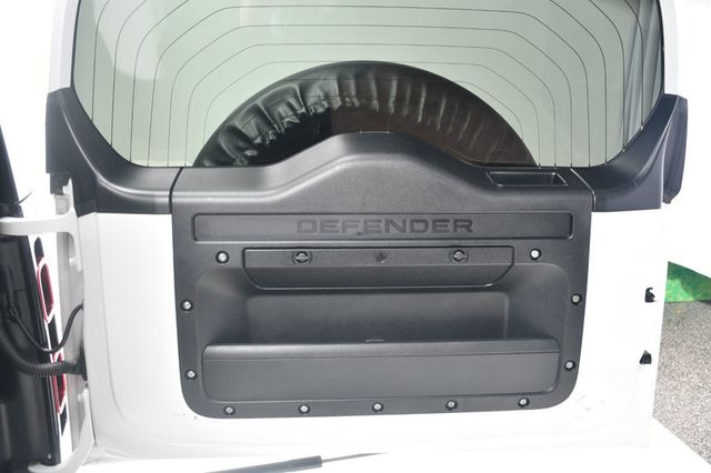 2024 Land Rover Defender 110 P300 S - 22949140 - 72