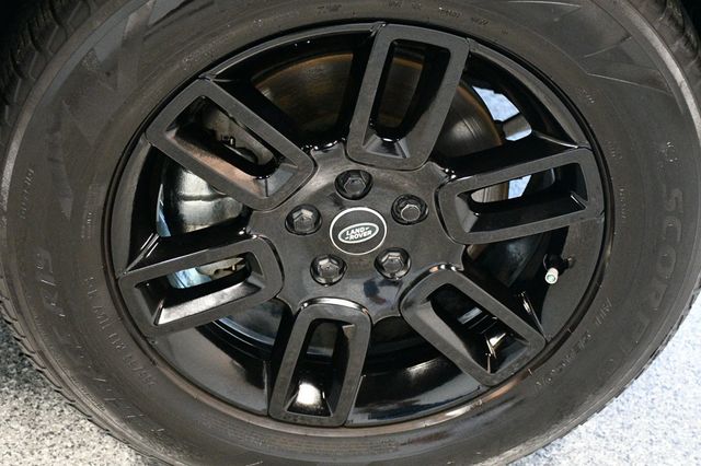 2024 Land Rover Defender 110 P300 S - 23024373 - 20