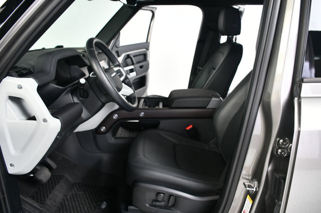 2024 Land Rover Defender 110 P300 S - 23024373 - 27