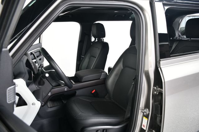 2024 Land Rover Defender 110 P300 S - 23024373 - 29