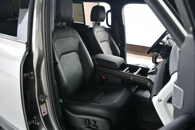 2024 Land Rover Defender 110 P300 S - 23024373 - 30