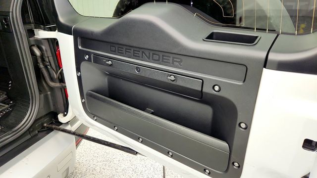 2024 Land Rover Defender 110 P300 S with Air Suspension & Black Exterior Packs - 22968041 - 23
