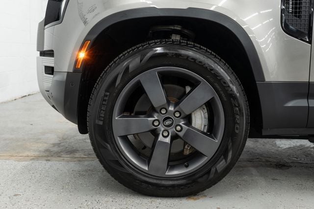 2024 Land Rover Defender 110 P400 S - 23065715 - 34