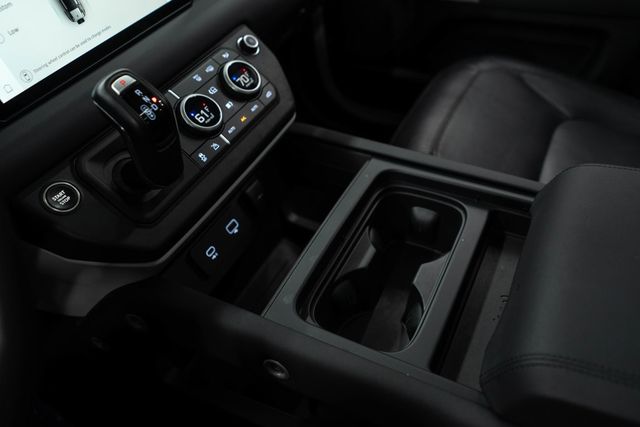 2024 Land Rover Defender 110 P400 S - 23069824 - 16