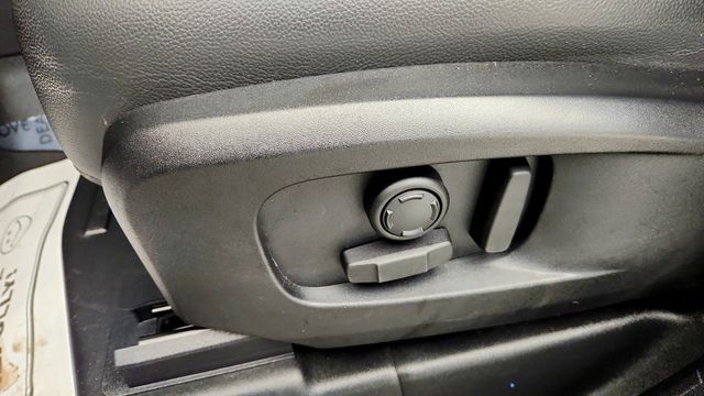2024 Land Rover Defender 110 P400 S - 23094635 - 11