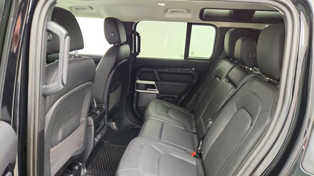 2024 Land Rover Defender 110 P400 S - 23094635 - 21