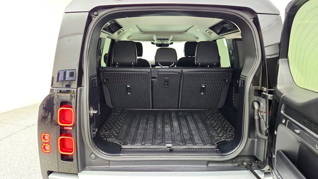 2024 Land Rover Defender 110 P400 S - 23094635 - 22