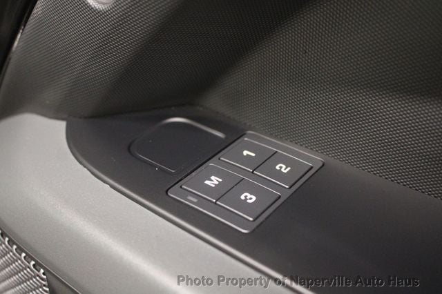 2024 Land Rover Defender 110 P400 X - 23075773 - 40