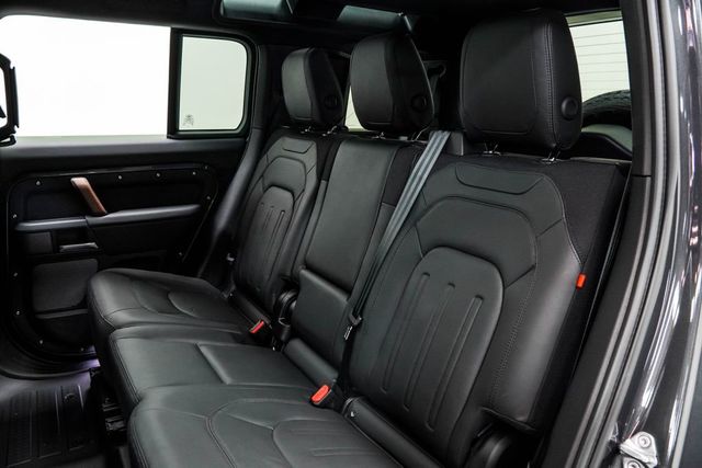 2024 Land Rover Defender 110 P400 X - 23062861 - 16