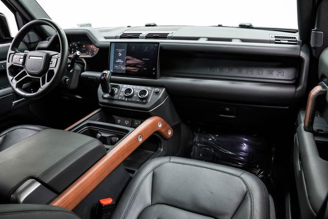 2024 Land Rover Defender 110 P400 X - 23062861 - 21
