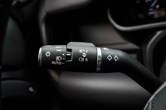2024 Land Rover Defender 110 P400 X - 23062861 - 39