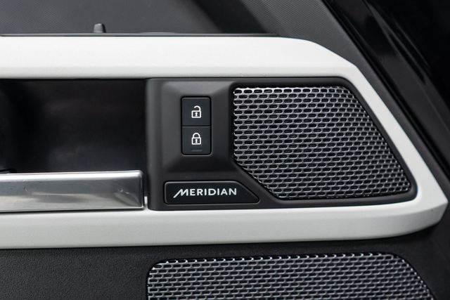 2024 Land Rover Defender 110 P400 X-Dynamic SE - 23041458 - 17