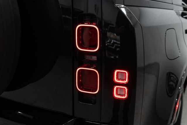 2024 Land Rover Defender 110 P400 X-Dynamic SE - 23041458 - 50