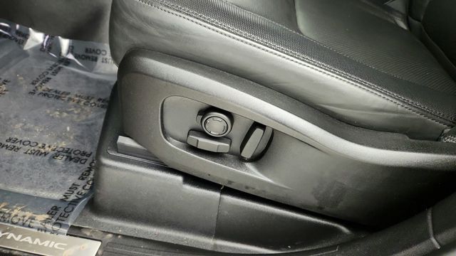 2024 Land Rover Defender 110 P400 X-Dynamic SE w/ 22'' Wheels, Air Suspension Pack & HUD - 22952574 - 11