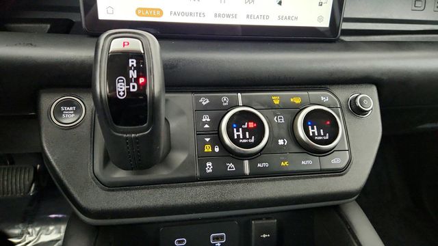 2024 Land Rover Defender 110 P400 X-Dynamic SE w/ 22'' Wheels, Air Suspension Pack & HUD - 22952574 - 16
