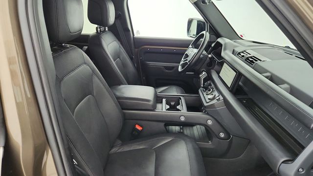 2024 Land Rover Defender 110 P400 X-Dynamic SE w/ 22'' Wheels, Air Suspension Pack & HUD - 22952574 - 23