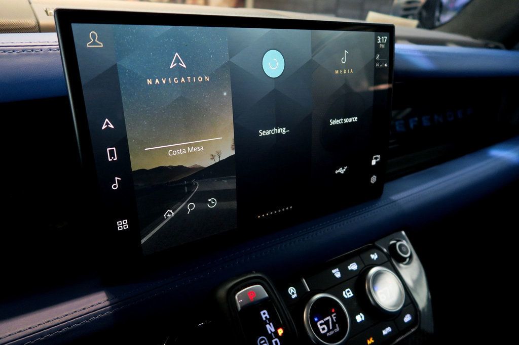 2024 Land Rover Defender 110 P400 X-Dynamic SE Widebody - 22973654 - 11